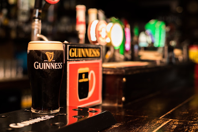 Man O' War Gastro Pub - Hospitality and gastronomy