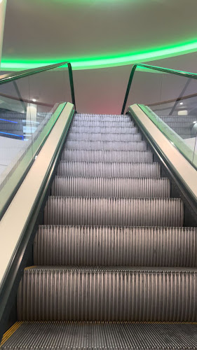 Opinii despre Nando's Newbridge în Newbridge - Hospitality and gastronomy