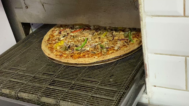 Comentarii opinii despre Disney Pizza & Curry House