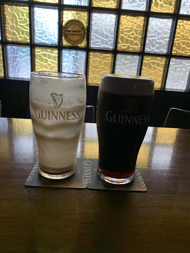 Anthony Bradys Bar &lounge