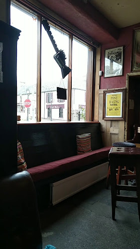 Opinii despre Roches Bar & Restaurant în New Ross - Hospitality and gastronomy