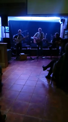 Comentarii opinii despre O'Riadas Bar