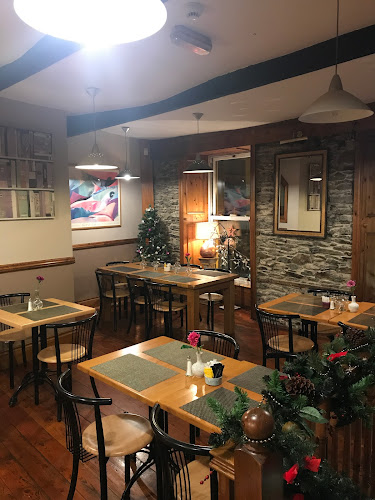 Comentarii opinii despre Ann McDonald's Café, Restaurant & Takeout