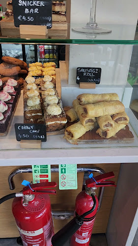 Opinii despre The Bookshelf at The Elysian în Cork - Hospitality and gastronomy