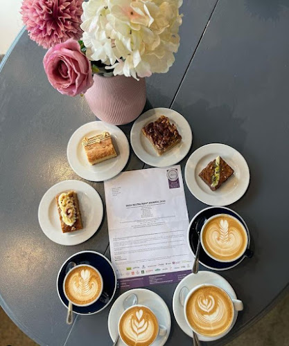 Comentarii opinii despre Evalynn Coffee