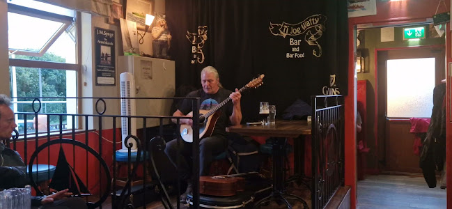 Joe Watty's Pub & Seafood Bar - Hospitality and gastronomy
