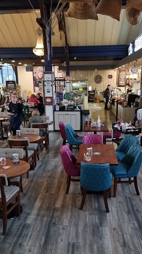 Opinii despre Esquires - The Organic Coffee Co Mullingar în Mullingar - Hospitality and gastronomy