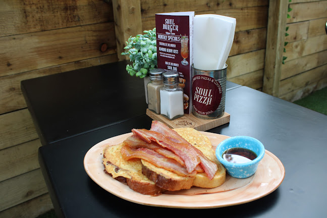 Comentarii opinii despre Soul Burger & Pizza's