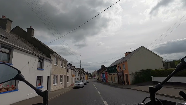 Opinii despre Maughan's Bar în Ballina - Hospitality and gastronomy