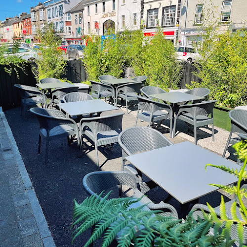 Wholesome Kitchen Restaurant