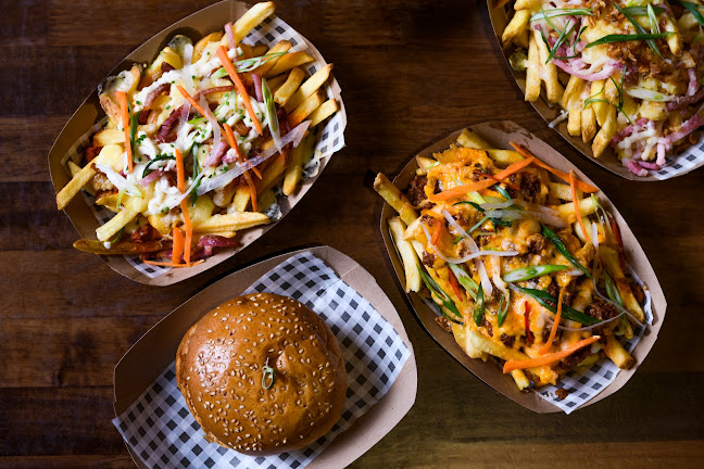 Opinii despre Scruffy's Bar Killarney în Killarney - Hospitality and gastronomy