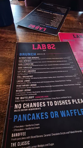 Comentarii opinii despre Lab 82 Coffee