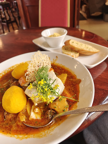 Opinii despre Lough Inn Restaurant, Farm and Pub în Partry - Hospitality and gastronomy