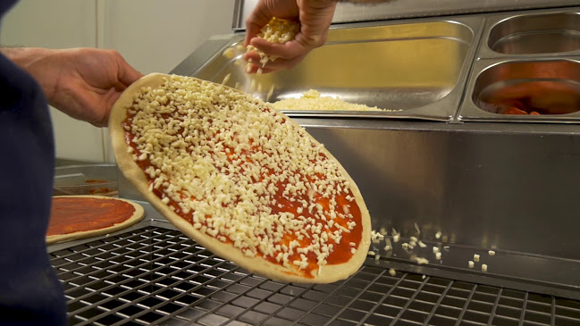 Four Star Pizza Waterford - Hospitality and gastronomy