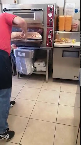 Opinii despre Tony's Fish and Chips în Limerick - Hospitality and gastronomy