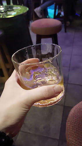 James Griffin Pub - Trim