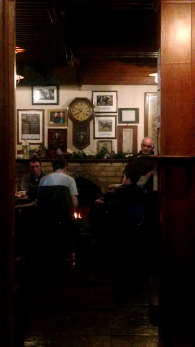 Gibbons' Pillar House Bar