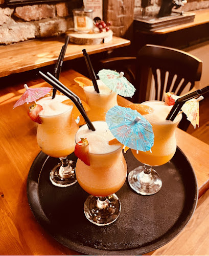 Geary's 1780 Bar & Eatery (Gough's) - Charleville