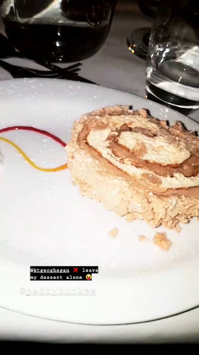 Opinii despre Paddy Burkes Bar & Restaurant în Clarinbridge - Hospitality and gastronomy