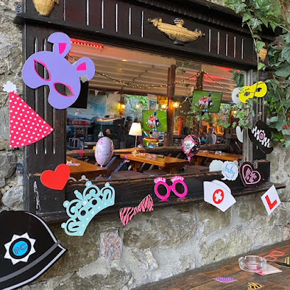 Geary's 1780 Bar & Eatery (Gough's)