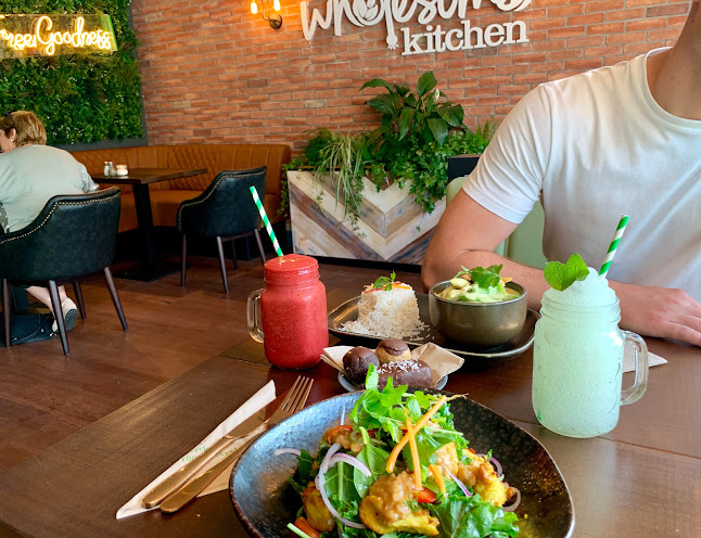 Opinii despre Wholesome Kitchen Restaurant în Mullingar - Hospitality and gastronomy