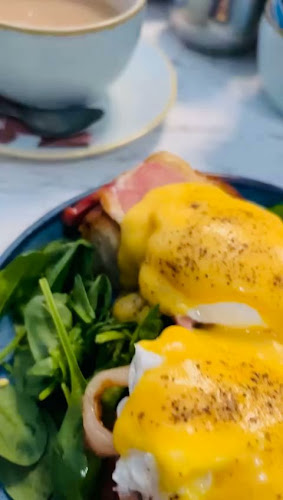 Opinii despre Skinny Batch Bakery în Lusk - Hospitality and gastronomy