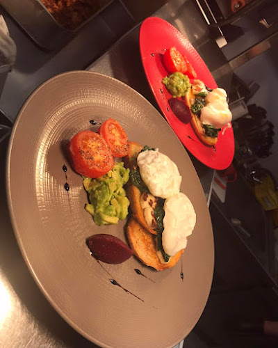 Crystal Cafe - Hospitality and gastronomy