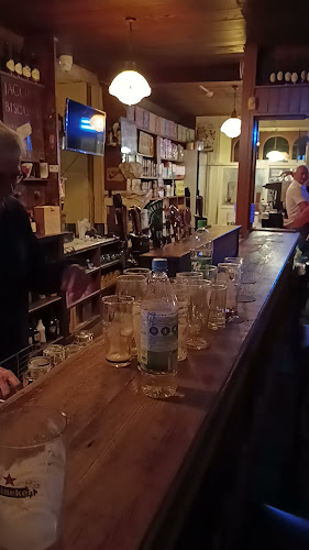 Opinii despre Joyce's Pub - Bar & Accommodation în Kilkenny - Hospitality and gastronomy