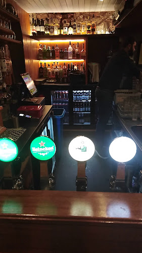 Opinii despre Considines Pub. în Ennis - Hospitality and gastronomy
