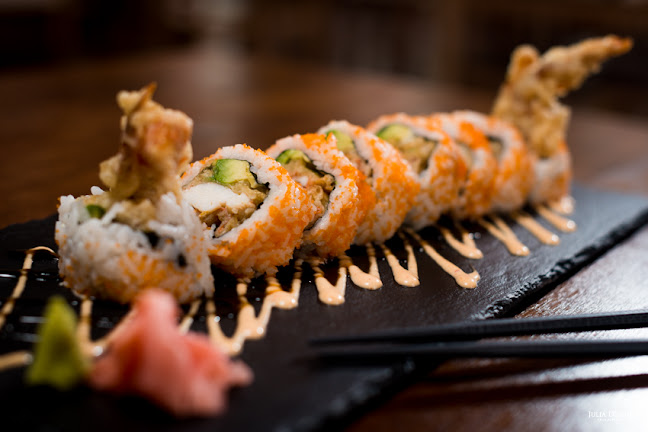 Comentarii opinii despre Tomodachi Sushi Bar