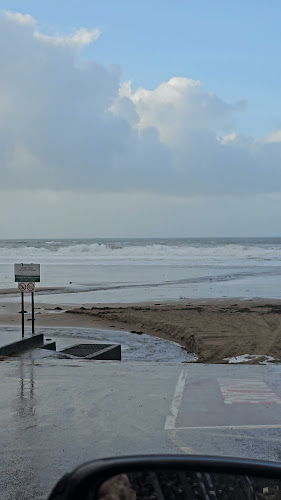 Opinii despre Collins' Beach Cafe and Seaweed Baths în Listowel - Hospitality and gastronomy