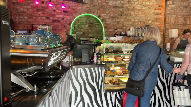 Opinii despre Lab 82 Coffee în Cork - Hospitality and gastronomy