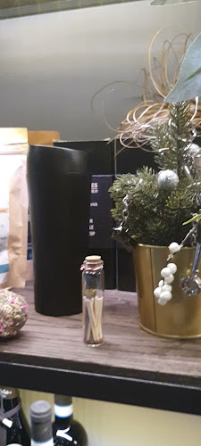 Esquires Coffee (Catherine Street - Limerick) - Hospitality and gastronomy