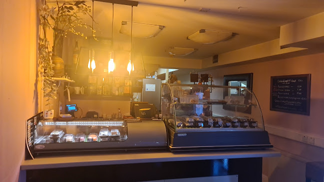 Comentarii opinii despre Dashi Deli Sushi & Noodle Bar