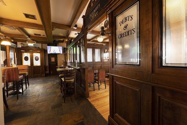 The Riverside Restaurant - Hospitality and gastronomy