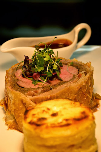 Comentarii opinii despre The Pink Elephant