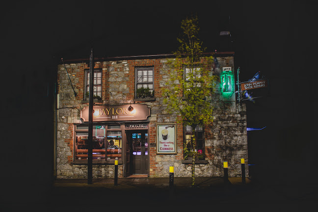 Opinii despre Taylor's Bar în Ennis - Hospitality and gastronomy