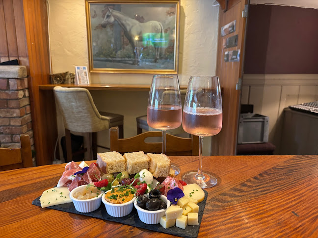 Opinii despre The Horse and Hound Delgany în Greystones - Hospitality and gastronomy