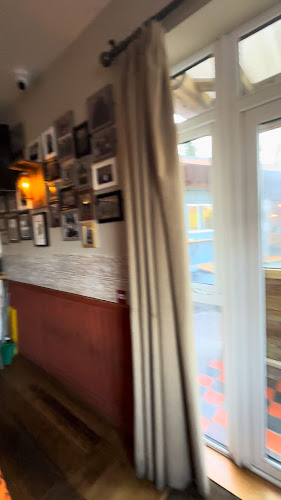 Opinii despre The Lodge Bar & Kitchen în Cork - Hospitality and gastronomy