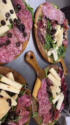 Opinii despre Pizzeria Del Capitano în Tullamore - Hospitality and gastronomy