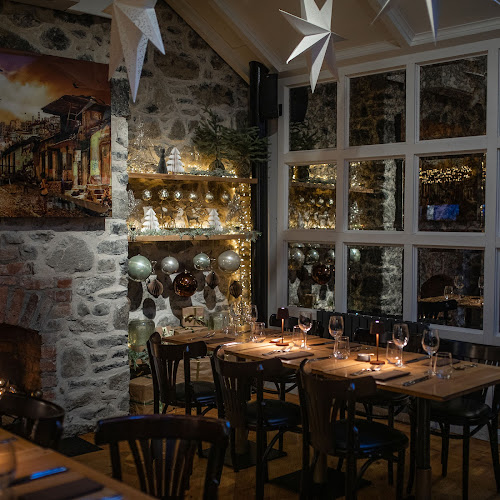 Old Street Restaurant - Hospitality and gastronomy