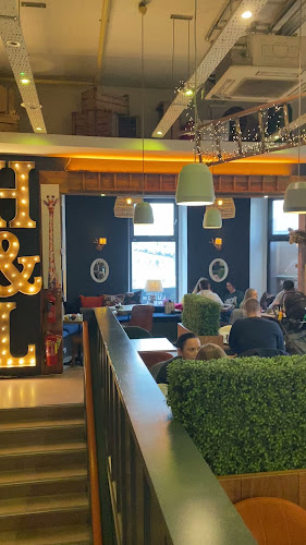 Opinii despre Hook & Ladder Sarsfield Street în Limerick - Hospitality and gastronomy