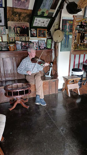 Andersons Thatch Pub - Carrick-On-Shannon