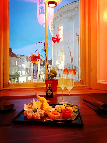 Tomodachi Sushi Bar - Galway