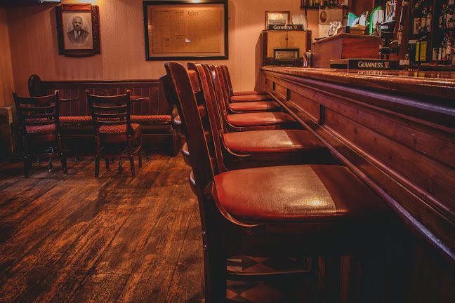 Roches Bar - Hospitality and gastronomy