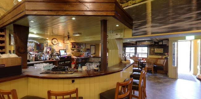 Nuala's Bar & Restaurant