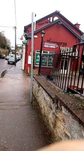 Flannery's Irish Pub & Lounge