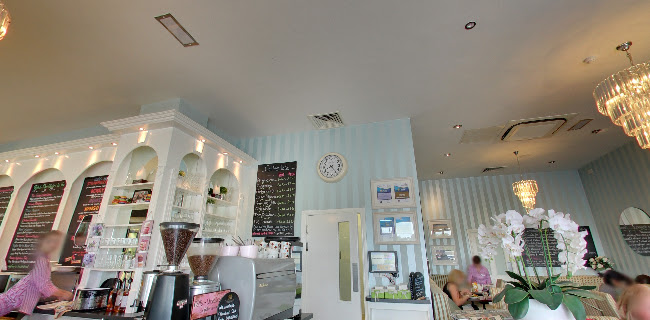 Comentarii opinii despre Relish Cafe & Foodhall