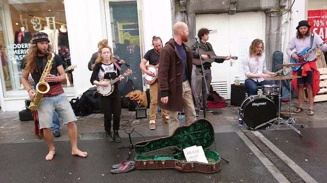 Comentarii opinii despre The Front Door Pub