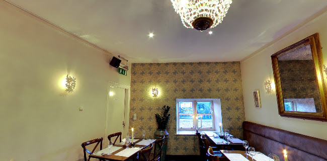 Opinii despre The Castle Blackrock - Neighbourhood Restaurant în Cork - Hospitality and gastronomy